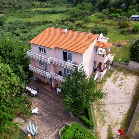 Margeta Apartment *