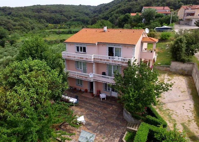 Margeta Apartament Rab Town