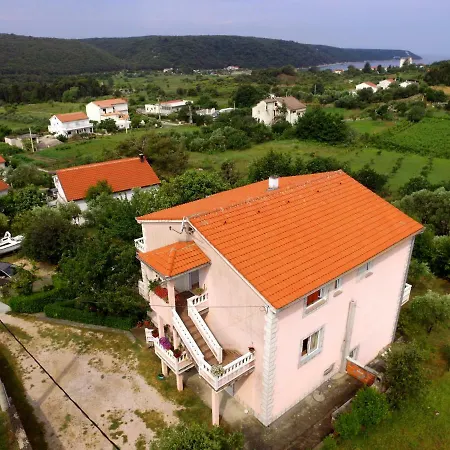 Margeta Apartment Rab Town